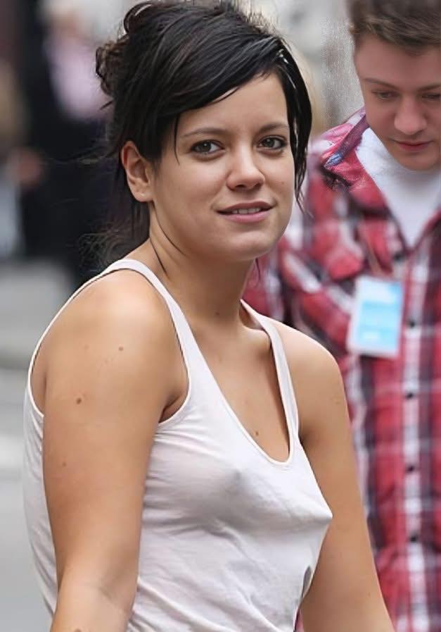 Lily Allen​ 30 Photos